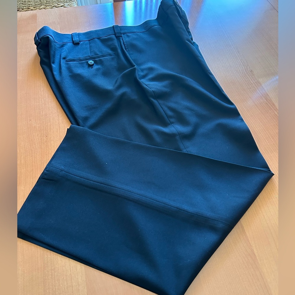 $$Mark Down$$ Men’s Haggar Black Dress Pant